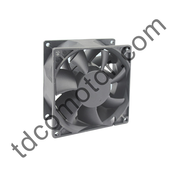 EC Axiální ventilátor 92x92x38 YZ-9238